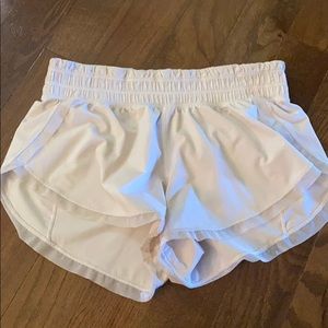 Lululemon Shorts White Size 8